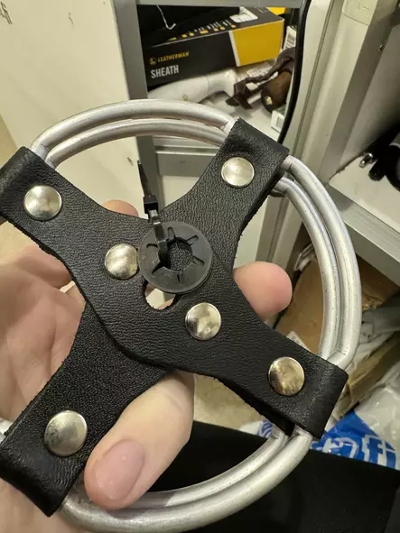 GIPRON BR390 - Metsäsukset - ZZZ0010654 - 2