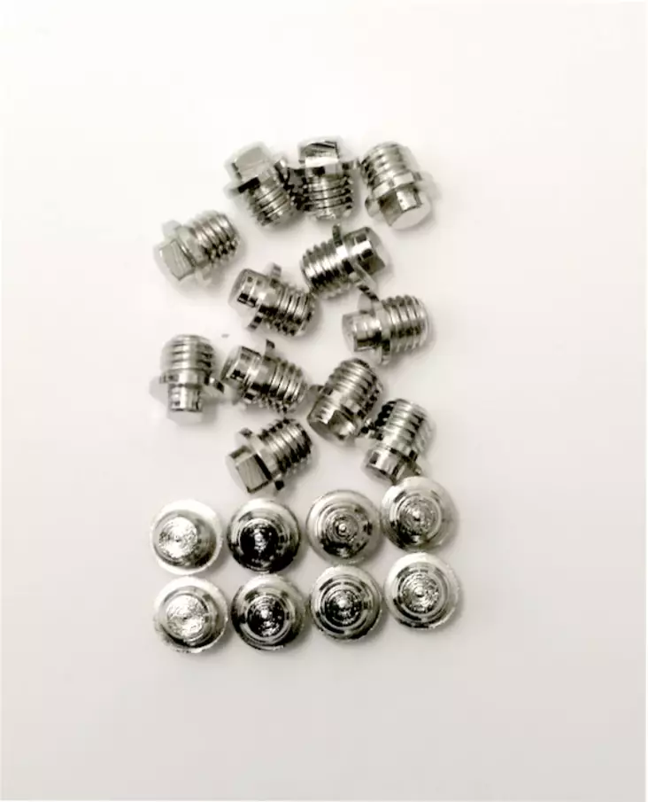 Karhu piikkarin Kierretulppa - Piikkarin piikit - ZZZ0008386 - 1