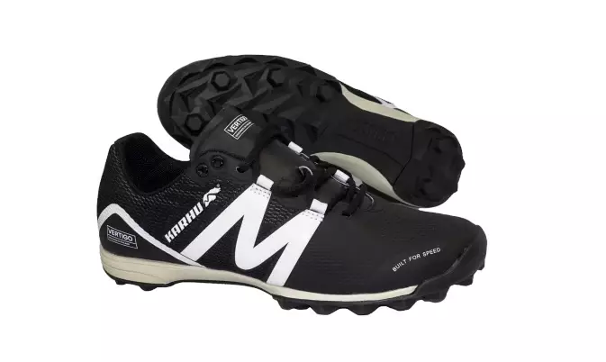 KARHU TURF Musta - Pesäpallopiikkarit - ZZZ0014419 - 1